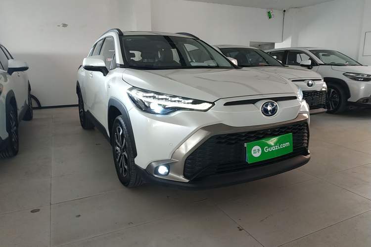 Used Toyota FRONTLANDER 2023 2.0L Smart Electric Hybrid Dual-Engine Deluxe Version
