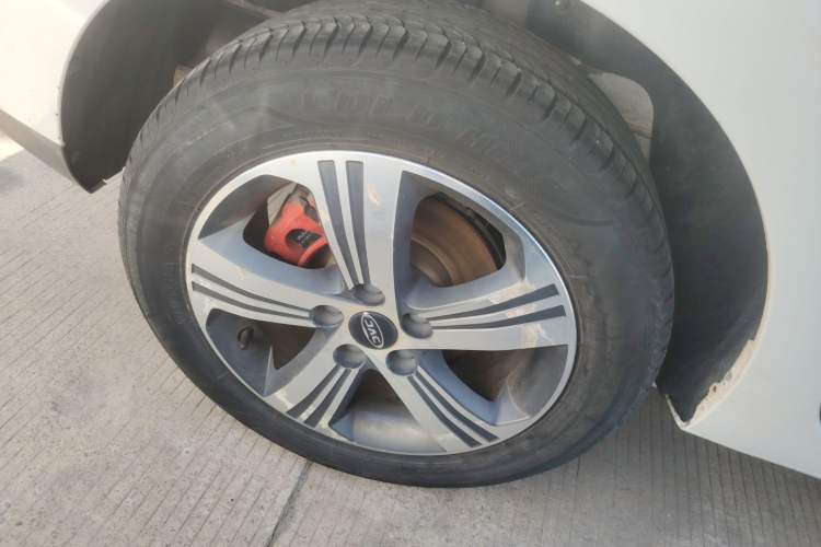 Used  Refine S2 2018 Smart Drive Edition 1.5L Manual Luxury Smart Model
