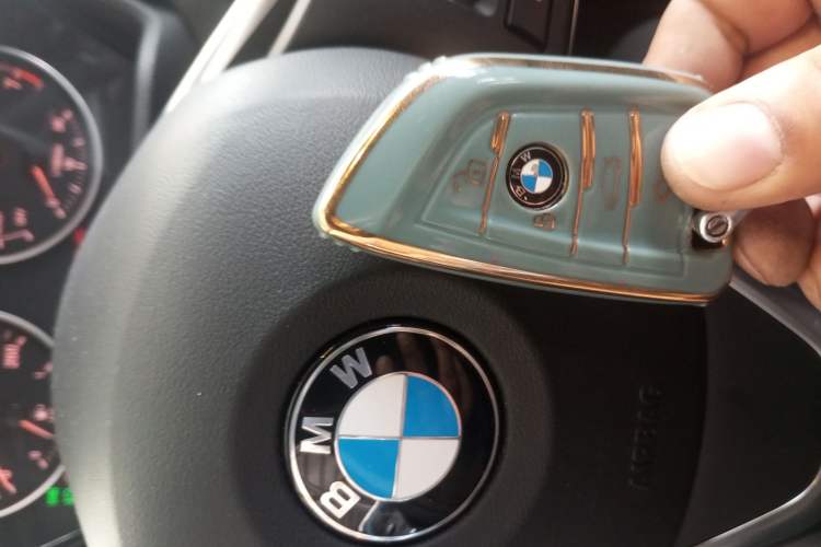 Used BMW X1 2016 sDrive18Li Premium Edition