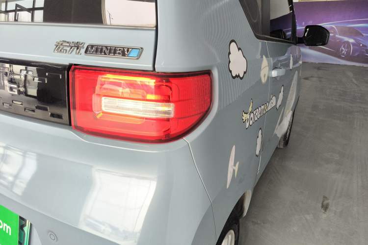 Used Wuling Hongguang MINIEV 2020 Enjoyment Model Lithium Iron Phosphate
