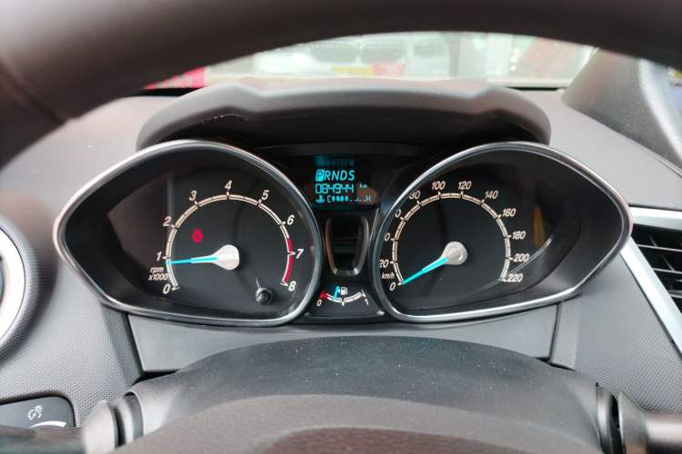 Used Ford Fiesta 2013 Hatchback 1.5L Automatic Fashion Edition