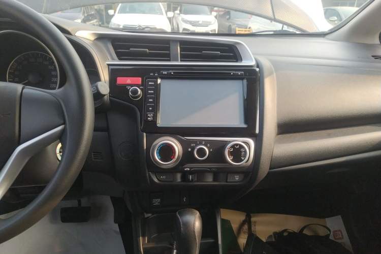 Used Honda Fit 2014 1.5L SE CVT Fashion Model