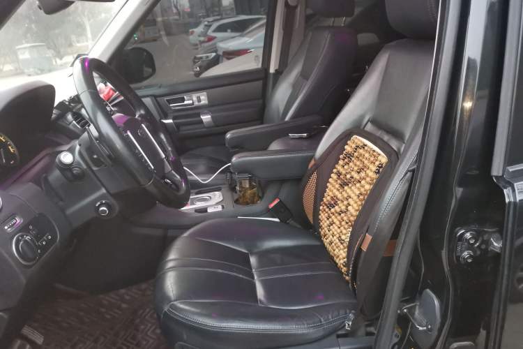 Used Land Rover Discovery 2016 3.0 SC Obsidian Black Heritage Edition HSE