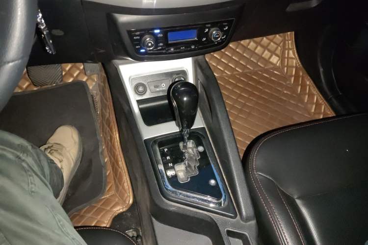 Used  Refine S3 2016 1.5L CVT Luxury Smart Version
