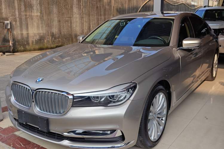 Used BMW 7 Series 2018 730Li Leading Model Excellence Package
