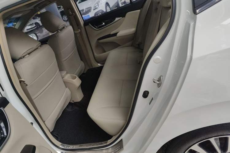 Used Honda Crider 2015 1.8L Automatic Luxury Edition
