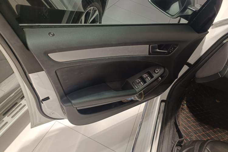 Used Audi A4L 2016 35 TFSI Automatic Standard Model
