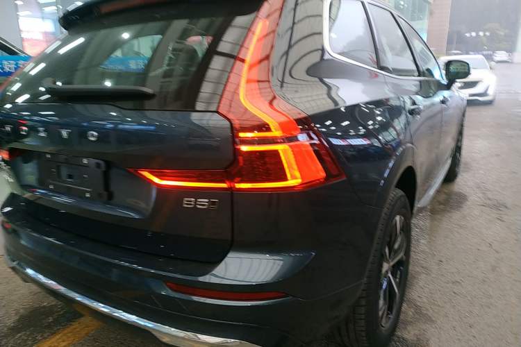 Used Volvo XC60 2026 B5 4x4 Smart Luxury Edition
