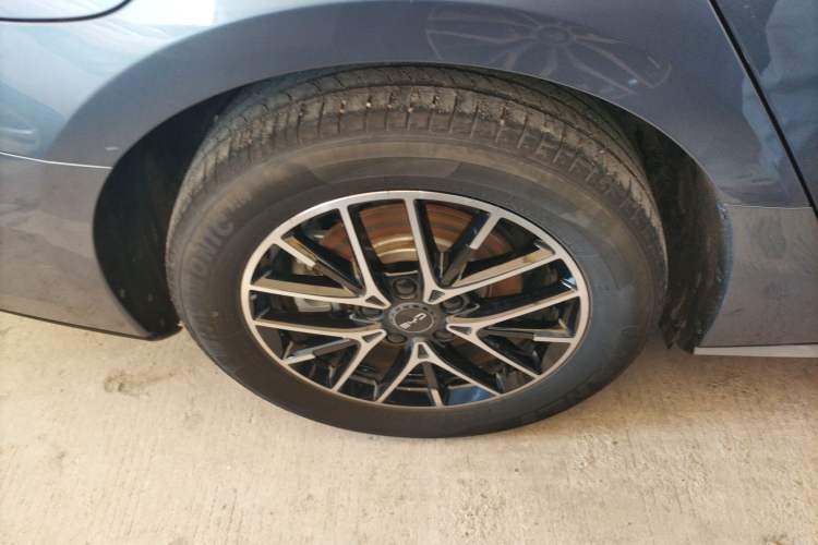 Used BYD Seal 2023 DM-i 1.5L 121km Elite Model
