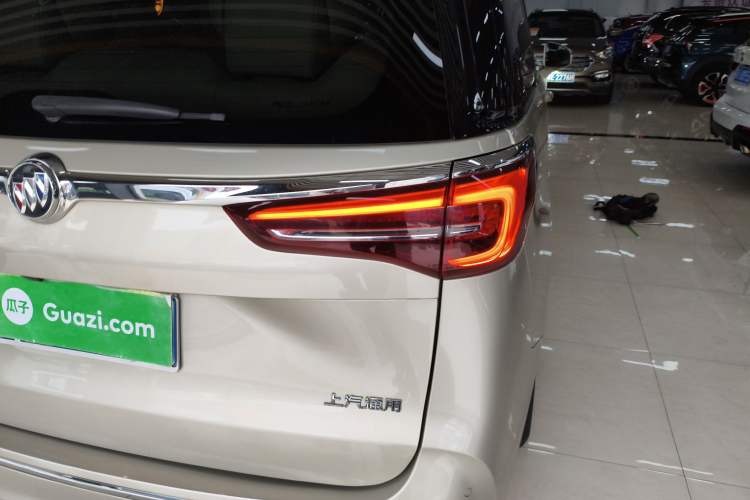 Used Buick GL8 2022 ES Landtrek 653T Comfort Edition
