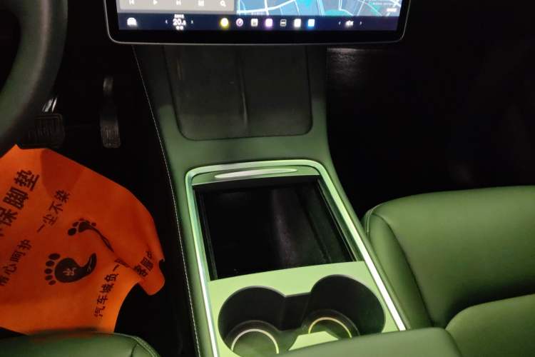 Used Tesla Model Y 2021 Long-Range All-Wheel-Drive Version