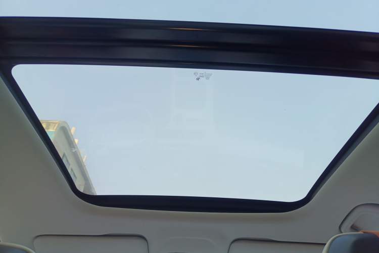 Used  E5 2024 530km Starship Edition
