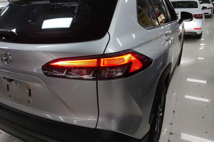 Used Toyota FRONTLANDER 2022 2.0L CVT Luxury PLUS Edition
