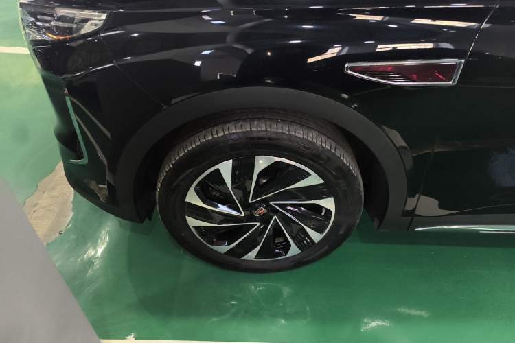 Used Hongqi HS7 PHEV 2024 2.0T PHEV Four-Wheel Drive Flagship Edition 6 Seats
