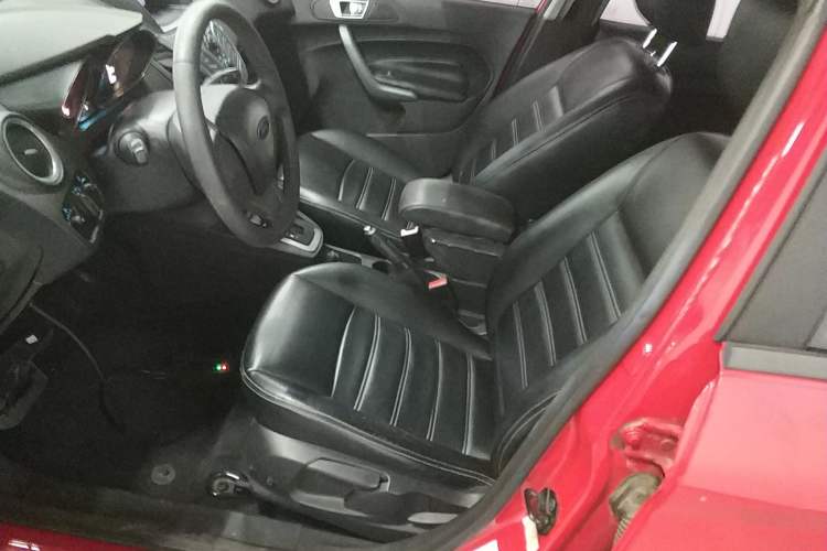 Used Ford Fiesta 2013 Hatchback 1.5L Automatic Fashion Edition