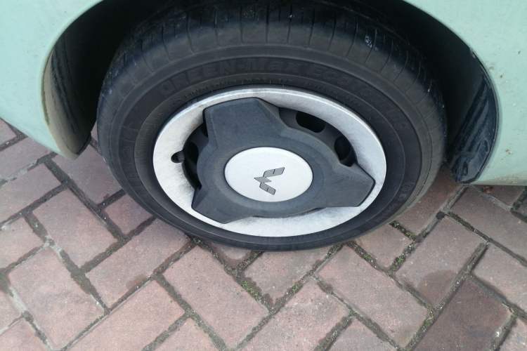 Used Wuling Hongguang MINIEV 2022 Macaron Fashion Model Lithium Iron Phosphate