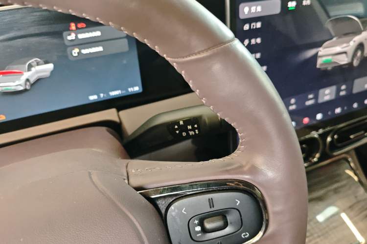 Used Leapmotor C11 2024 Range-Extended 300 Luxury Edition
