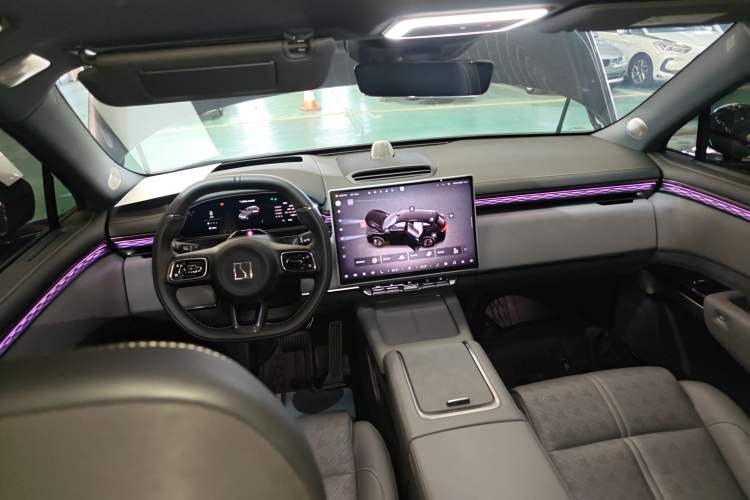 Used Zeekr 7X 2025 75 kWh Rear-Wheel Drive Intelligent Driving Version