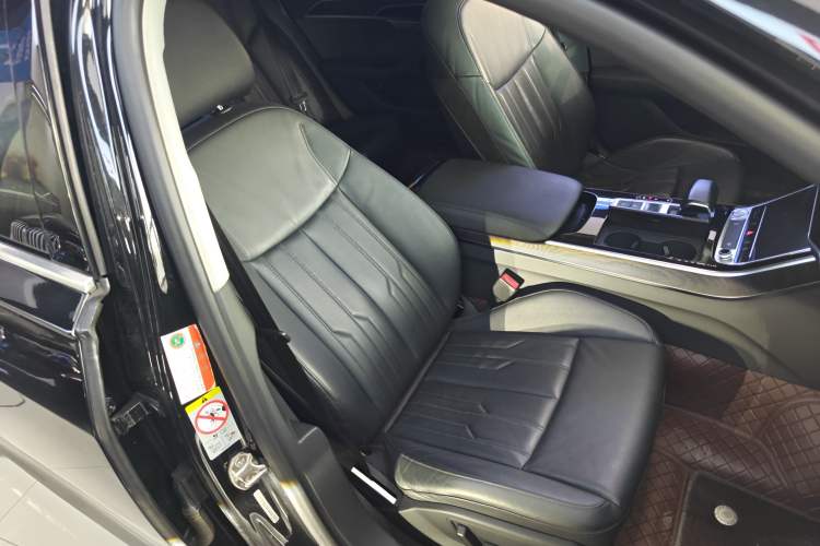 Used Audi A8 2018 A8L 55 TFSI quattro Launch Edition Elite Model
