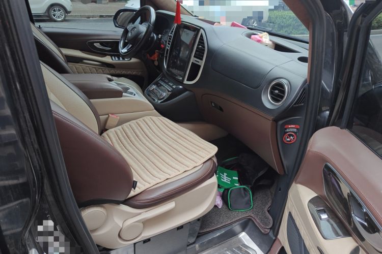 Used Mercedes-Benz Vito 2016 2.0T Business Edition
