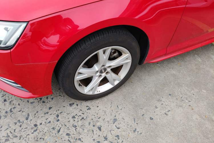 Used Audi A4L 2018 30th Anniversary Edition 40 TFSI Trendy Model
