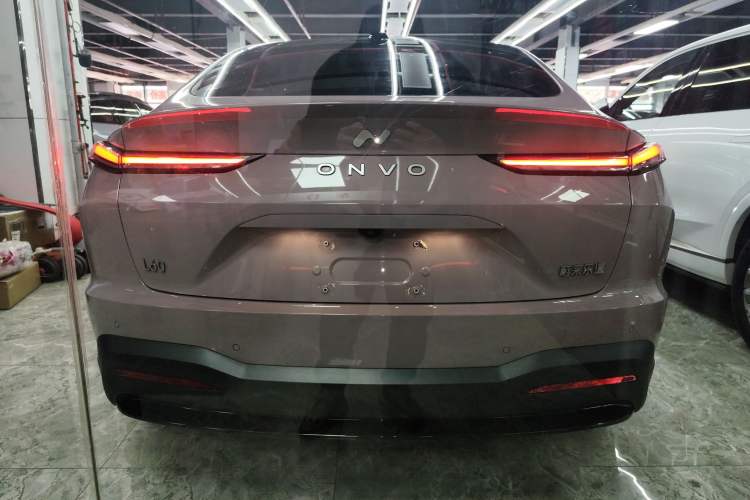 Used ONVO L60 2024 60 kWh Rear-Drive Version