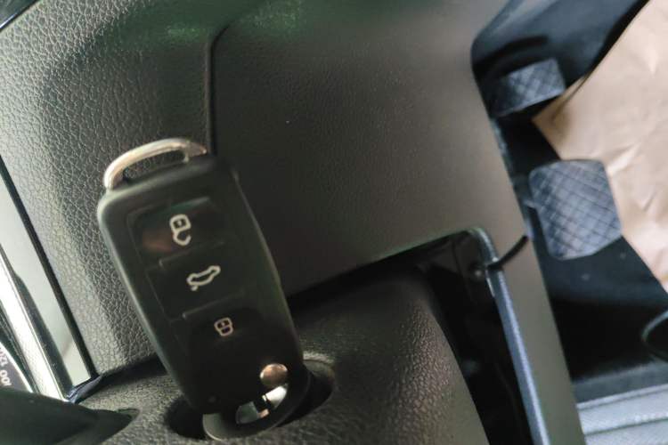 Used Volkswagen Bora 2017 1.6L Automatic Comfort Model