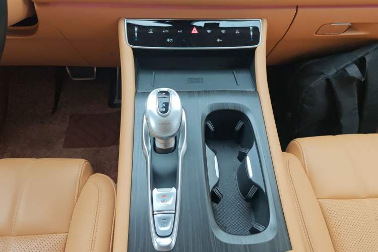 Used VOYAH Dream 2022 0-Carbon Edition Home+ Range Package 605 km
