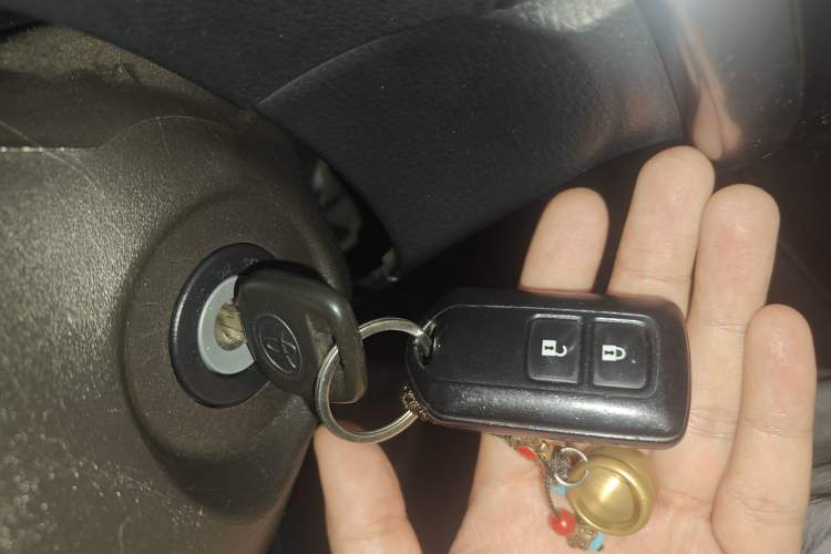 Used Toyota YARiS L 2014 1.3E Manual Charm Edition
