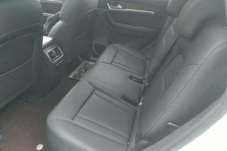 Used Haval H6 Coupe 2019 1.5T Automatic Two-Wheel Drive Luxury Smart Connectivity Version China VI Standard