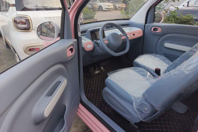 Used Bestune Pony 2025 222km Lightning Horse
