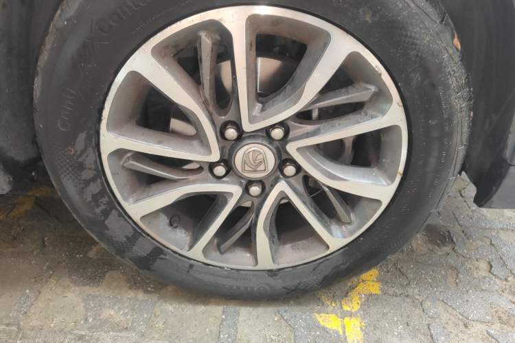 Used Baojun 730 2017 1.5T Manual Prestige Version 7 Seats
