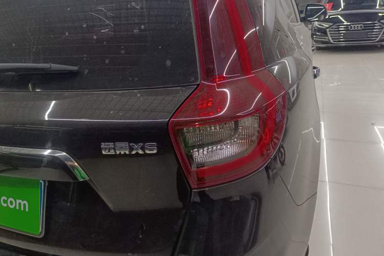 Used Geely Auto Vision X6 2018 1.4T CVT 4G Connected Luxury Version
