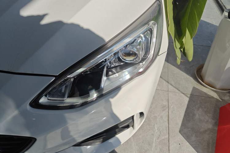 Used Ford Focus 2020 Hatchback EcoBoost 180 Automatic Trend Edition
