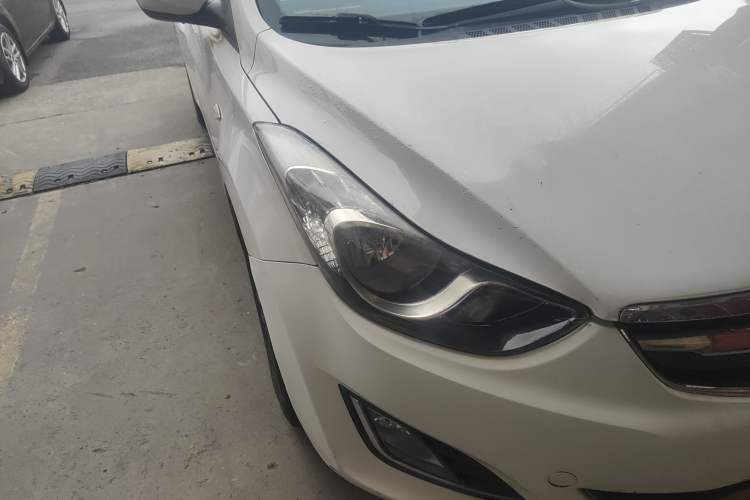 Used Hyundai Elantra 2015 1.6L Automatic Fashion Model