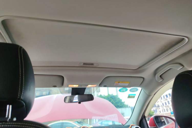 Used Soueast DX3 2019 DX3X Cool Qi 1.5L Manual Luxury Model
