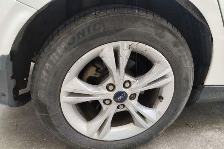 Used Ford Focus 2012 Hatchback 1.6L Automatic Fashion Edition