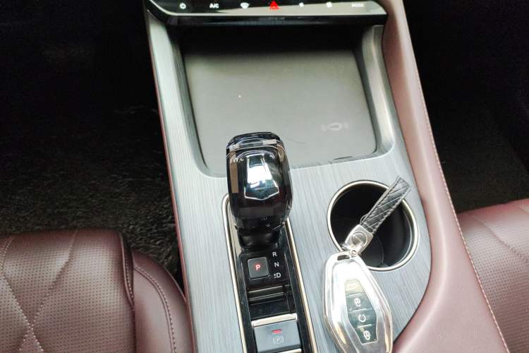 Used JETOUR X90 PRO 2024 2.0T DCT Luxury Edition 5 Seats