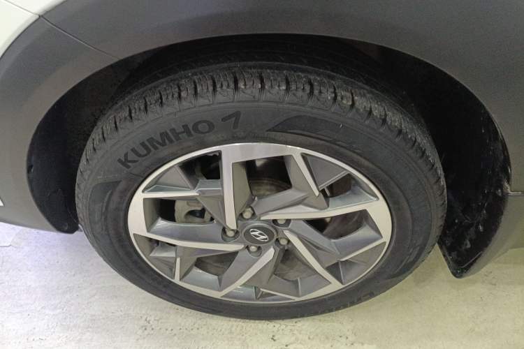 Used Hyundai Tucson 2019 280TGDi Dual-Clutch Two-Wheel Drive Fashion Edition China V Standard
