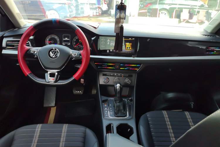 Used Volkswagen Lavida 2021 280TSI DSG Comfort Edition
