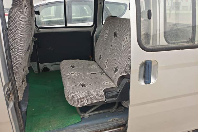 Used Wuling Zhiguang 2015 1.2L Practical LS-I Model