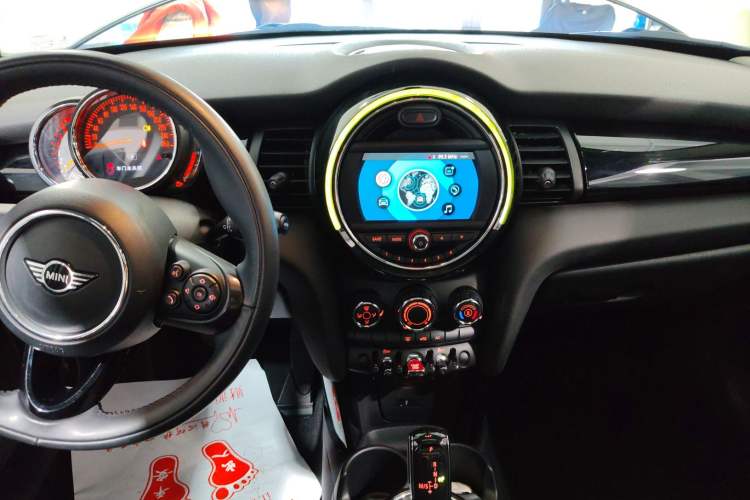 Used  MINI 2019 1.5T ONE PLUS Five-Door Edition
