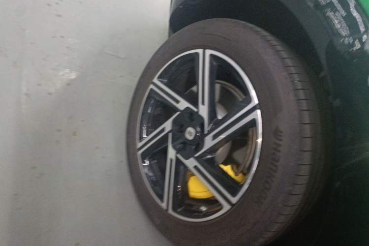 Used  YU7 2025 Ultra-Long Range Rear-Wheel Drive Version
