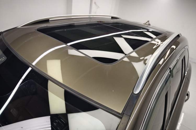 Used Haval H8 2017 2.0T Gasoline 4x4 Smart Enjoyment Version
