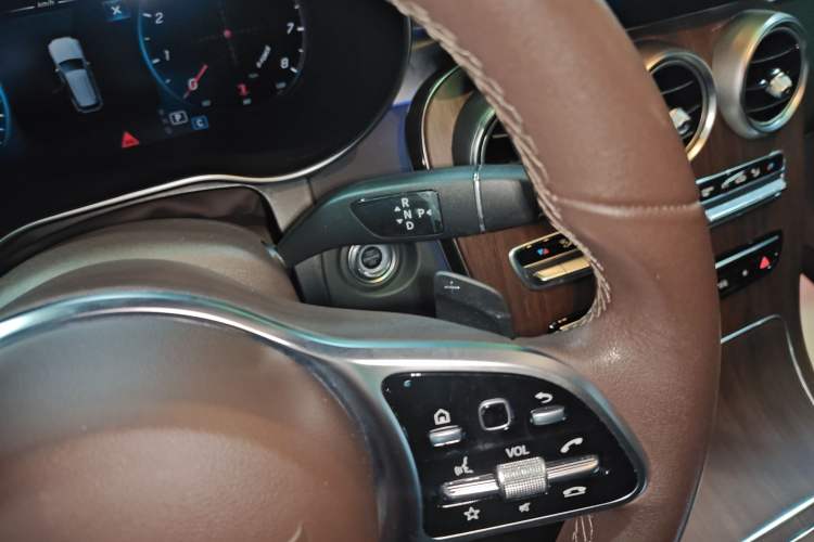 Used Mercedes-Benz GLC 2021 GLC 300 L 4MATIC Dynamic Model
