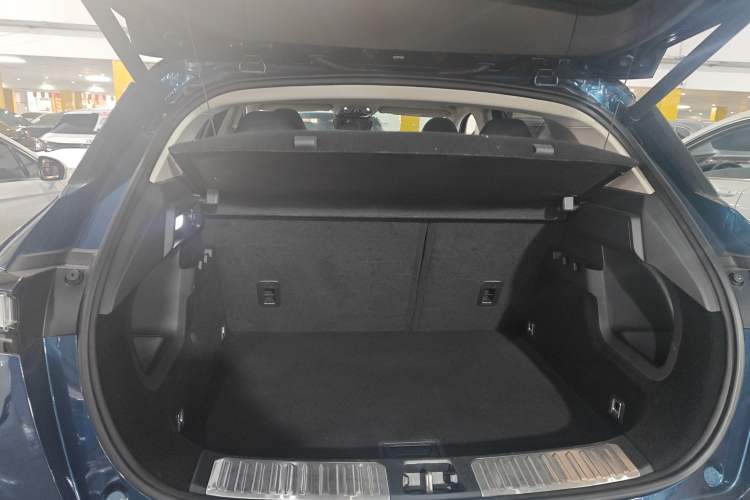 Used Lynk & Co 06 2020 1.5T YAO Halo
