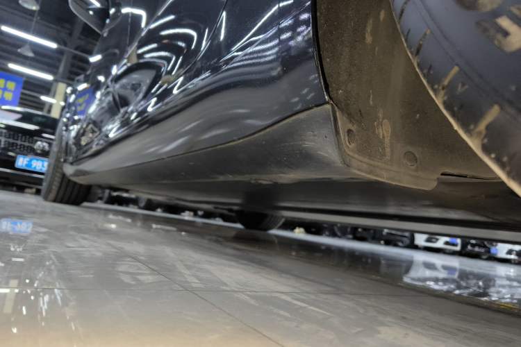 Used Tesla Model 3 2025 Rear-Wheel-Drive Version
