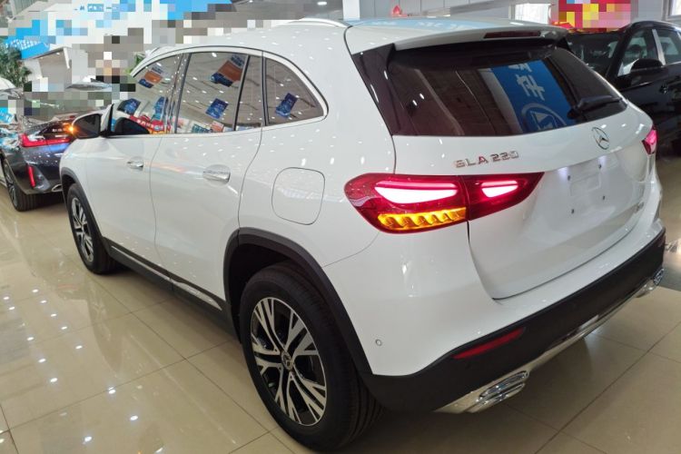 Used Mercedes-Benz GLA 2025 GLA 220
