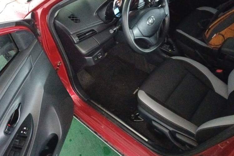 Used Toyota YARiS L 2021 X-Trail 1.5L CVT Leading Edition
