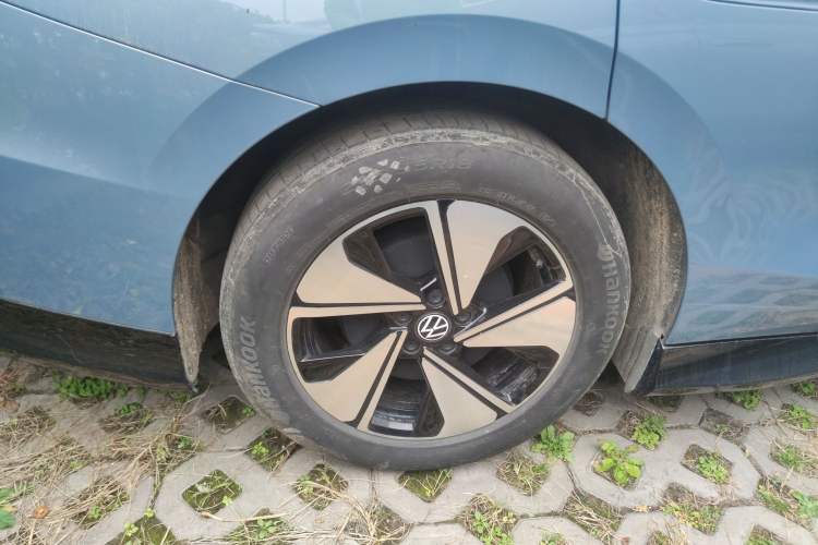 Used Volkswagen ID.7 VIZZION 2024 AIR model
